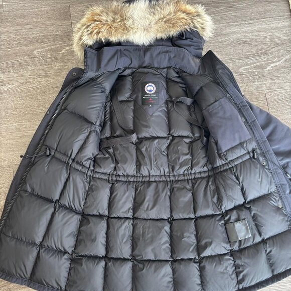 Canada Goose - Picture 2 of 3